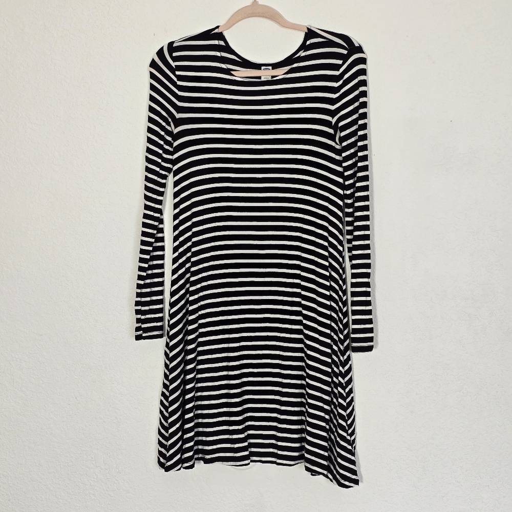 Old Navy long sleeve dress